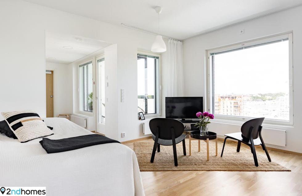 "Kanava" - New 1Br Apartment With Sauna, Balcony & Views, Hosted By 2Ndhomes Tampere Bagian luar foto