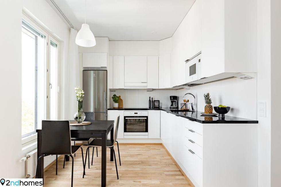 "Kanava" - New 1Br Apartment With Sauna, Balcony & Views, Hosted By 2Ndhomes Tampere Bagian luar foto
